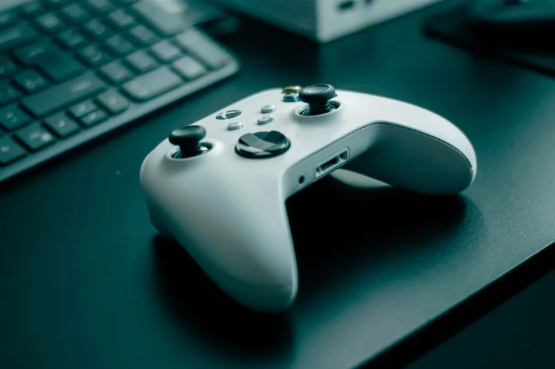 Learning Japanese for the Game: How American Streamers Are Cracking Asia's Untranslated Vault